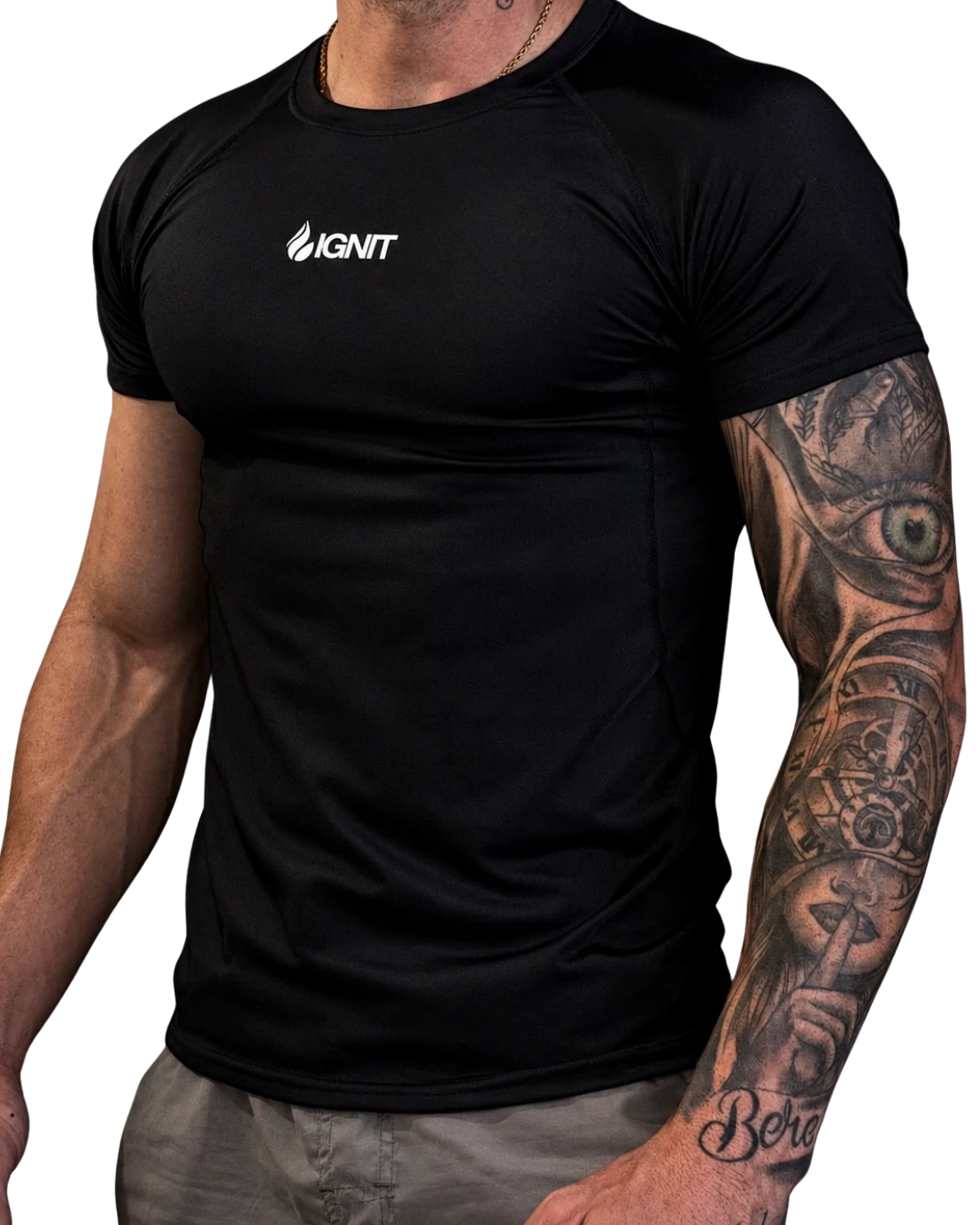 Modelo con la camiseta de compresión Basalto